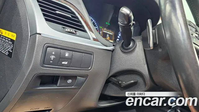 Hyundai Genesis 2015 thumb 6