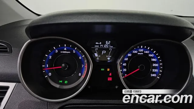 Hyundai Avante 2013 thumb 8