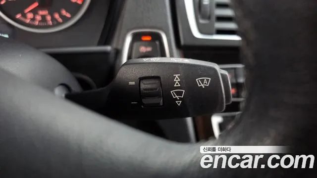 BMW 1 серии 2017 thumb 10