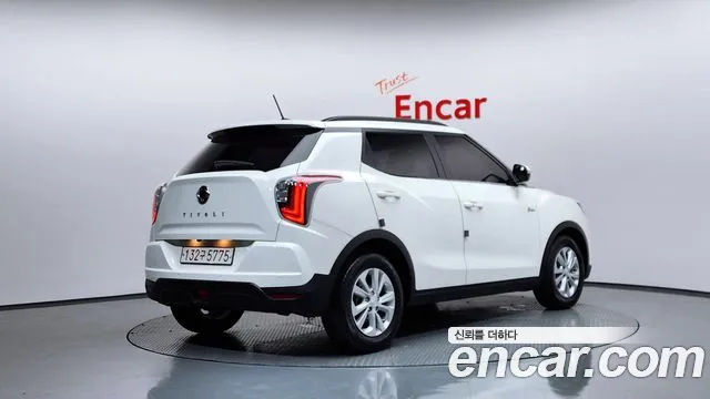 KGM Tivoli 2020 thumb 9