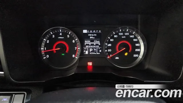 KGM Tivoli 2020 thumb 4