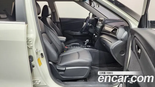 KGM Tivoli 2020 thumb 6