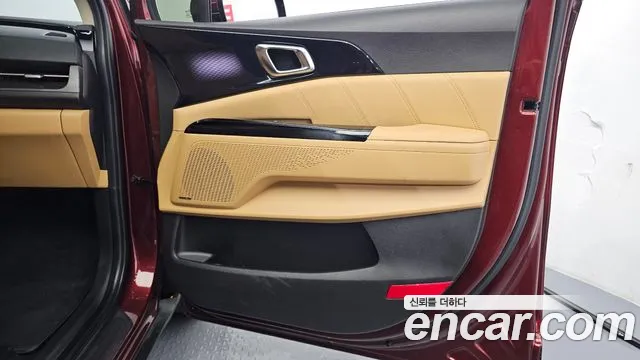 Kia Carnival 2020 thumb 5