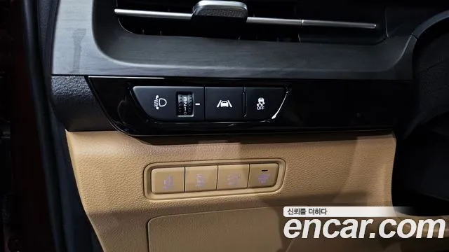 Kia Carnival 2020 thumb 12