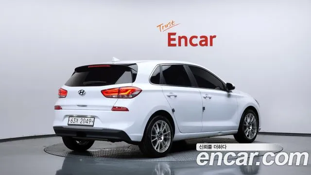 Hyundai i30 2017 thumb 8