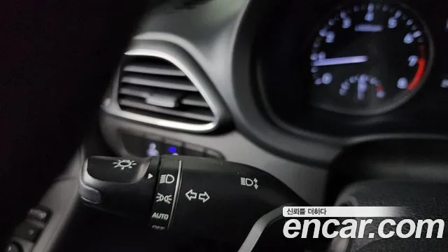 Hyundai i30 2017 thumb 10
