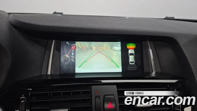 BMW X4 2015 thumb 5