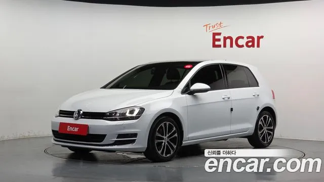 Volkswagen Golf Sportsvan 2015 thumb 4