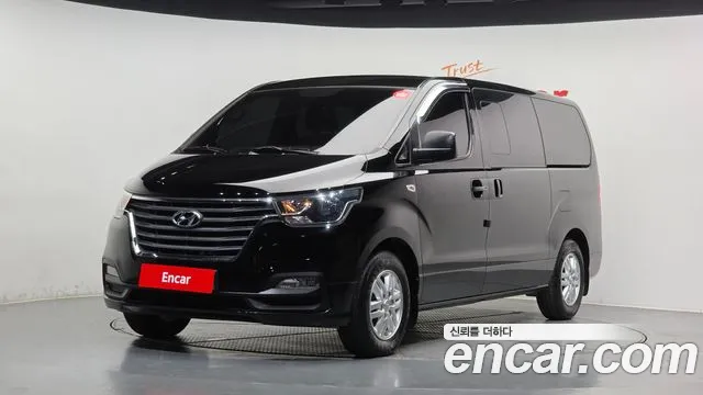 Hyundai Staria 2019 thumb 8