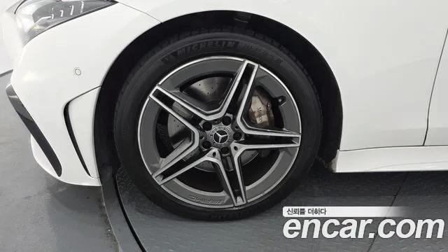 Mercedes-Benz CLS 2023 thumb 9