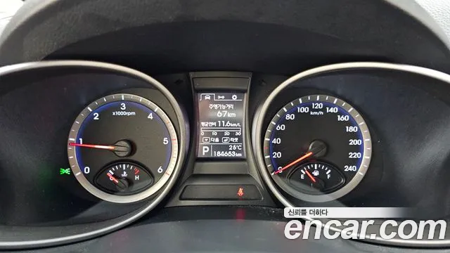Hyundai Санта Фе 2012 thumb 12