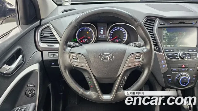 Hyundai Санта Фе 2012 thumb 4
