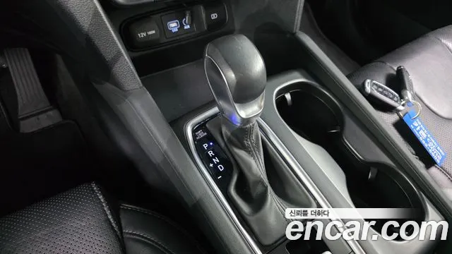 Hyundai Santa Fe 2019 thumb 10