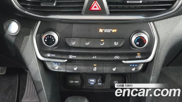 Hyundai Santa Fe 2019 thumb 4