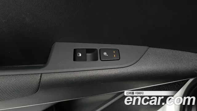 Kia Niro 2023 thumb 12