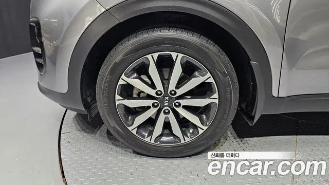 Kia Sportage 2018 thumb 4