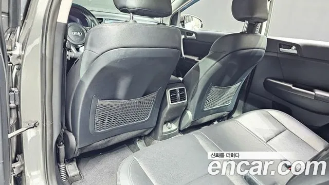 Kia Sportage 2018 thumb 10