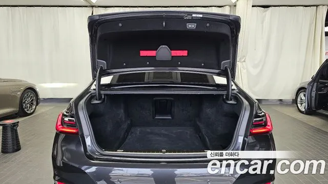BMW 7 серии 2020 thumb 5