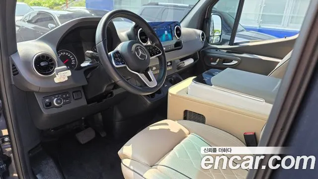 Mercedes-Benz Sprinter 2022 thumb 3