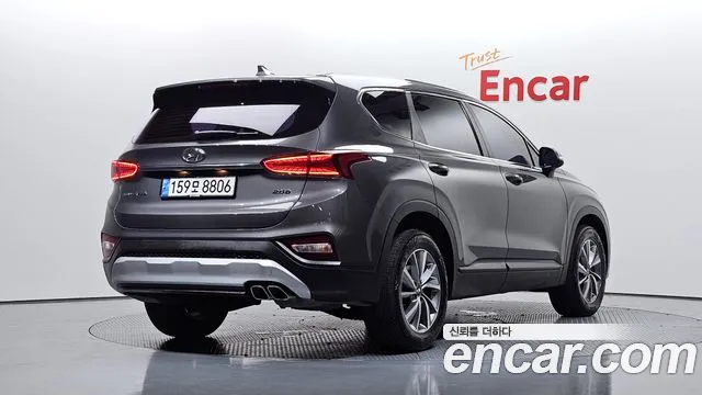 Hyundai Santa Fe 2019 thumb 5