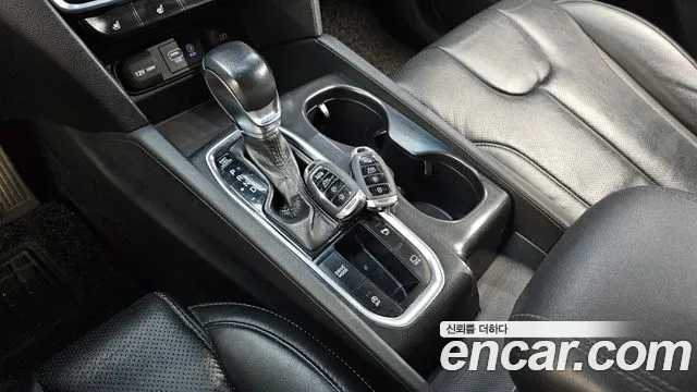 Hyundai Santa Fe 2019 thumb 11