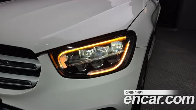 Mercedes-Benz GLC 2021 thumb 12
