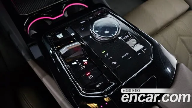 BMW 5 серии 2025 thumb 7