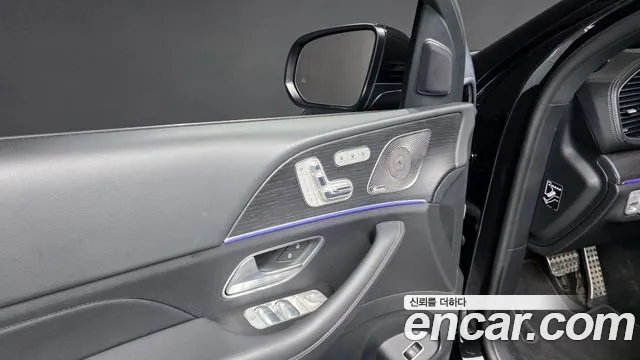Mercedes-Benz E-Класс 2023 thumb 9