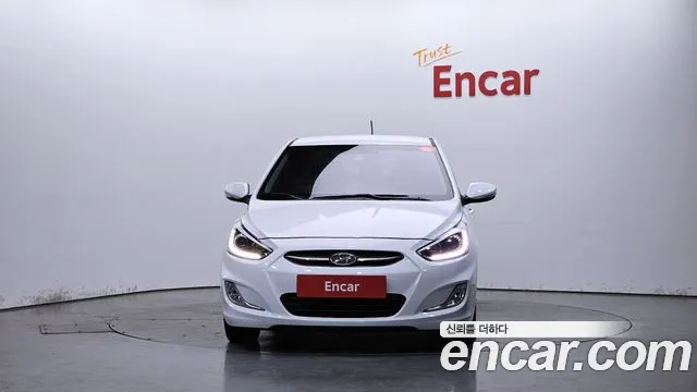 Hyundai Accent 2016 thumb 8