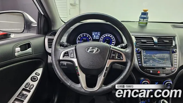 Hyundai Accent 2016 thumb 5
