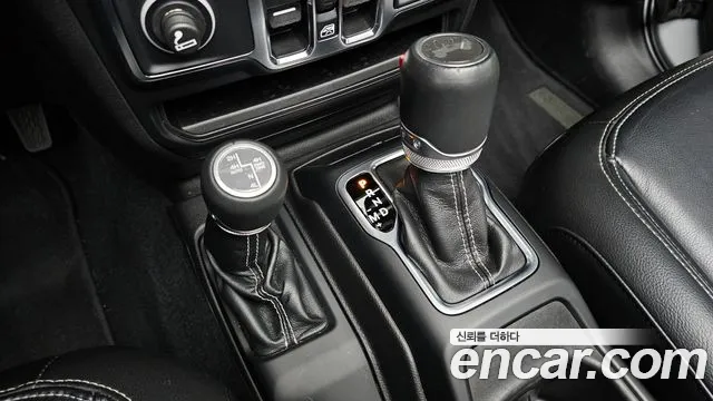 Jeep Wrangler 2022 thumb 5