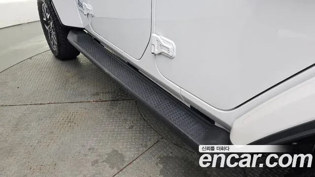 Jeep Wrangler 2022 thumb 10