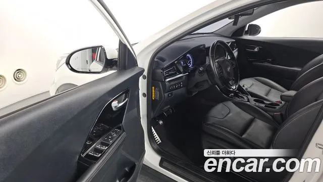Kia Niro 2020 thumb 10