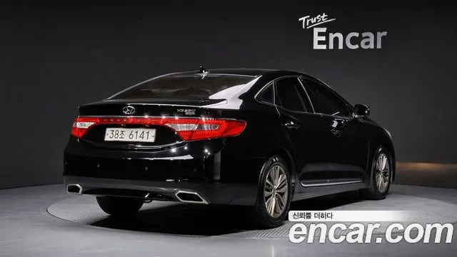 Hyundai Grandeur 2014 thumb 4