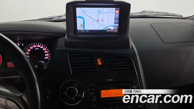KGM Korando 2015 thumb 6