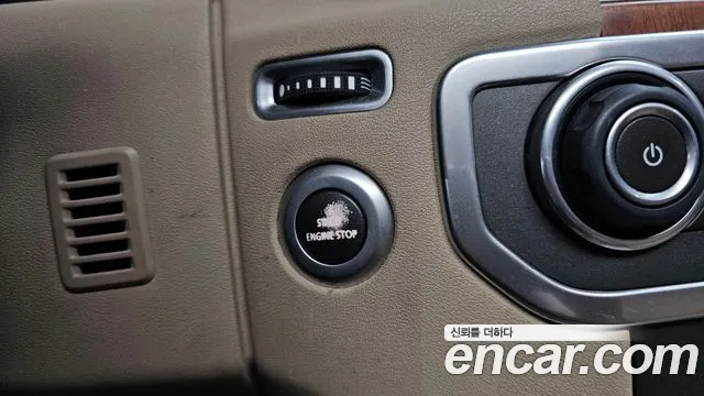Land Rover Discovery 2016 thumb 6