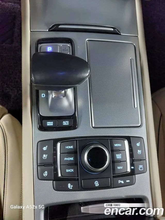 Genesis G80 2017 thumb 9