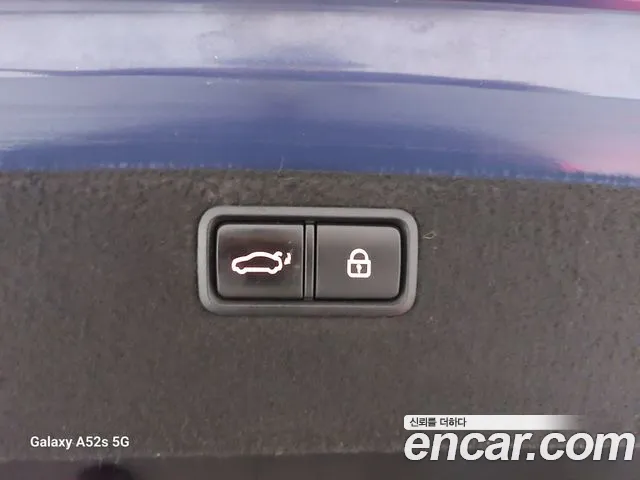 Genesis G80 2017 thumb 11