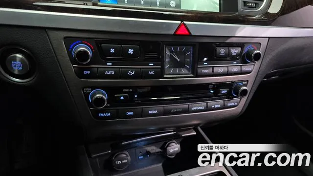 Hyundai Genesis 2014 thumb 8