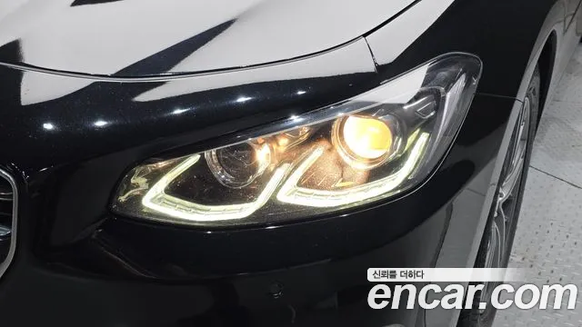 Hyundai Grandeur 2017 thumb 12