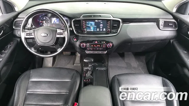 Kia Sorento 2017 thumb 4