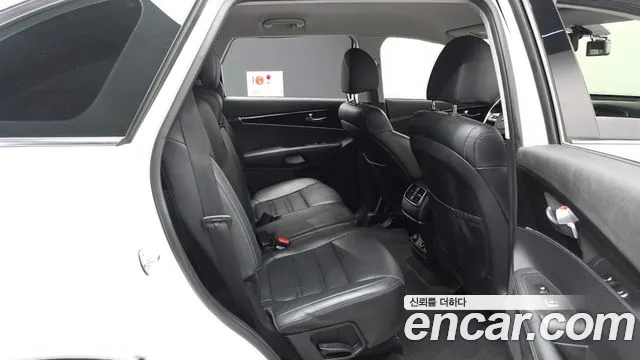 Kia Sorento 2017 thumb 9