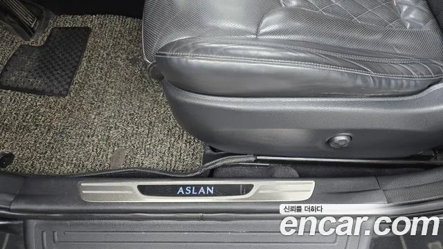 Hyundai Aslan 2015 thumb 8