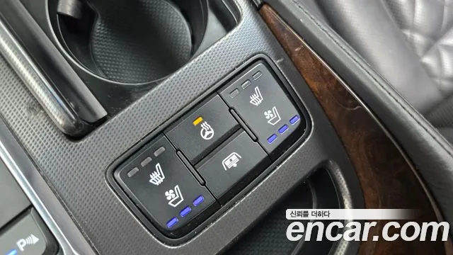 Hyundai Aslan 2015 thumb 9