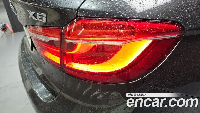 BMW X6 2018 thumb 3