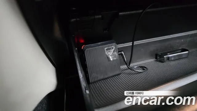 Volvo XC40 2022 thumb 3