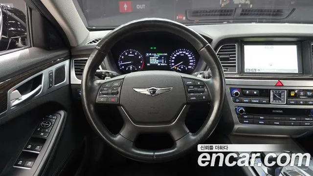 Genesis G80 2019 thumb 11