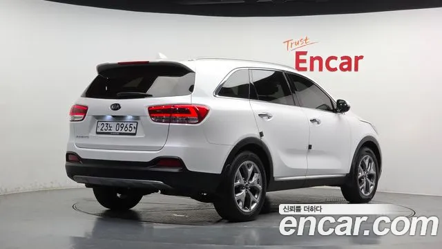 Kia Sorento 2016 thumb 9
