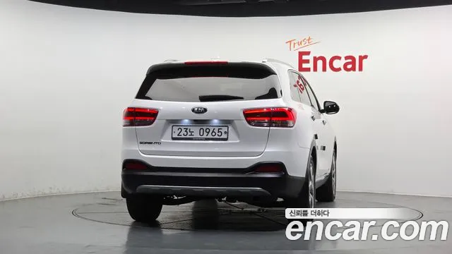Kia Sorento 2016 thumb 5