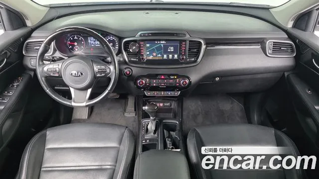 Kia Sorento 2016 thumb 10